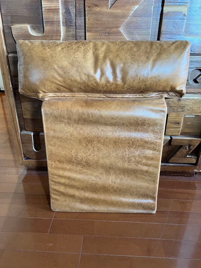 22日までオーカー(ジクロ)ソファ 2.5人掛　オットマン付属　クラッシュゲート