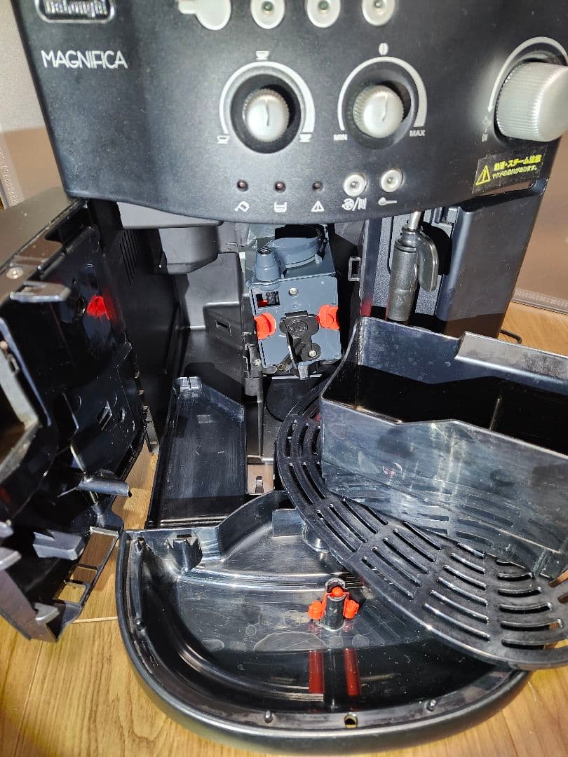 デロンギ マグニフィカ DeLonghi MAGNIFICA ESAM1000S