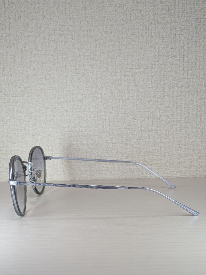 新品未使用 オリバーピープルズ サングラス Marret チタン 日本製シルバー