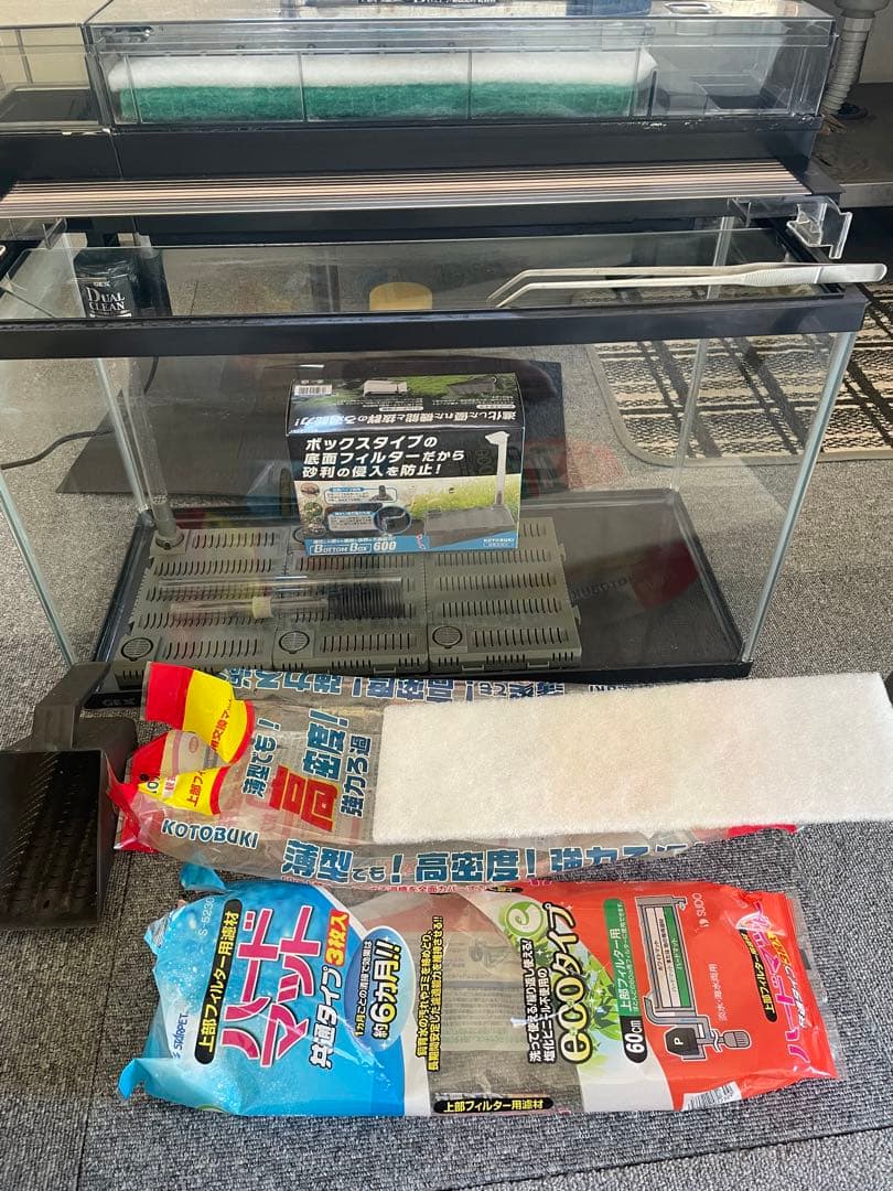 ジェックス水槽　MARINA 600 BKS 上部フィルターセット2層式