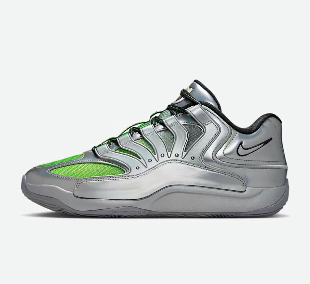 NIKE KD 18 EYBL EP ナイキ　シルバー　スニーカー　バッシュ