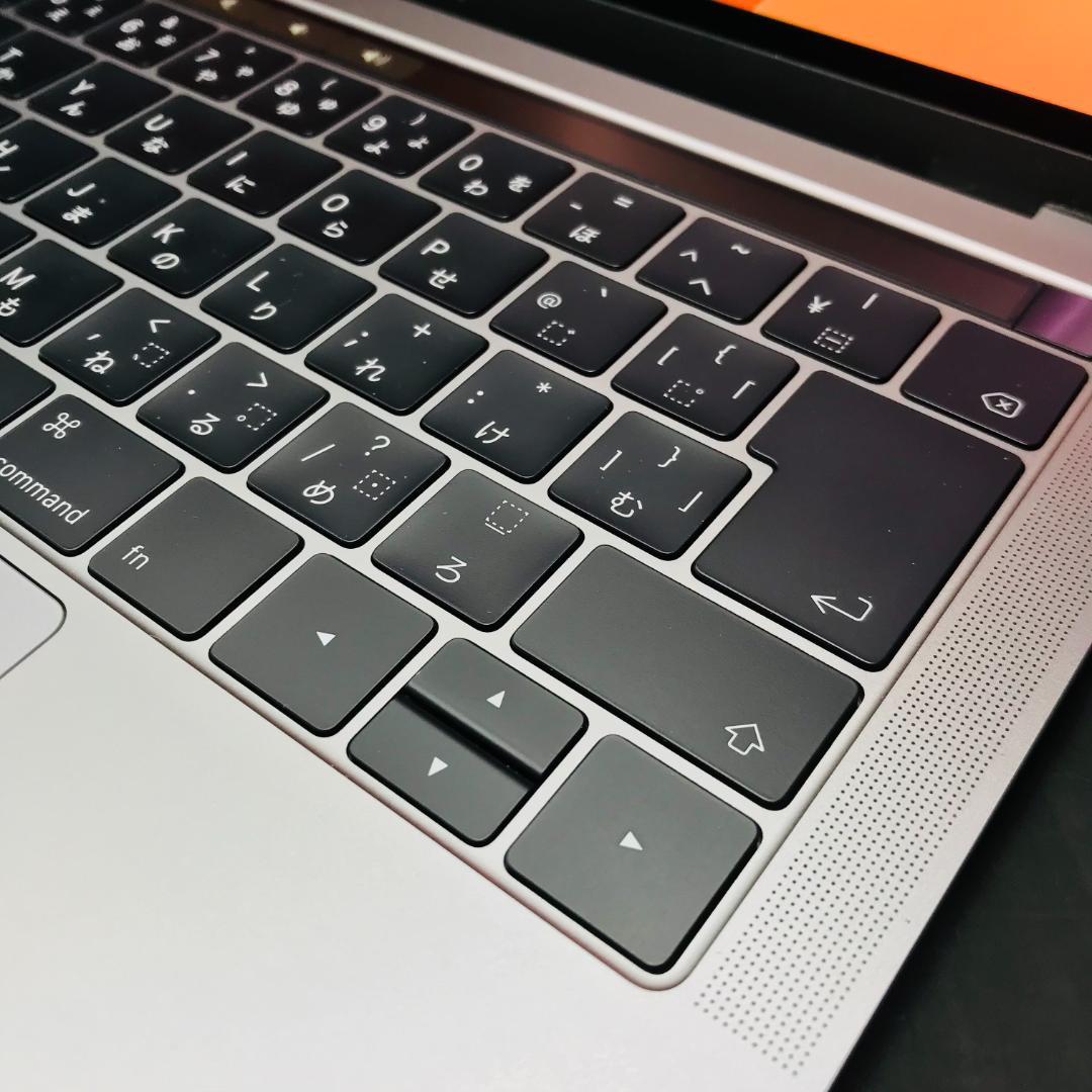 P89）MacBook Pro 13 i7 16G 1TB 2017 充電器付き