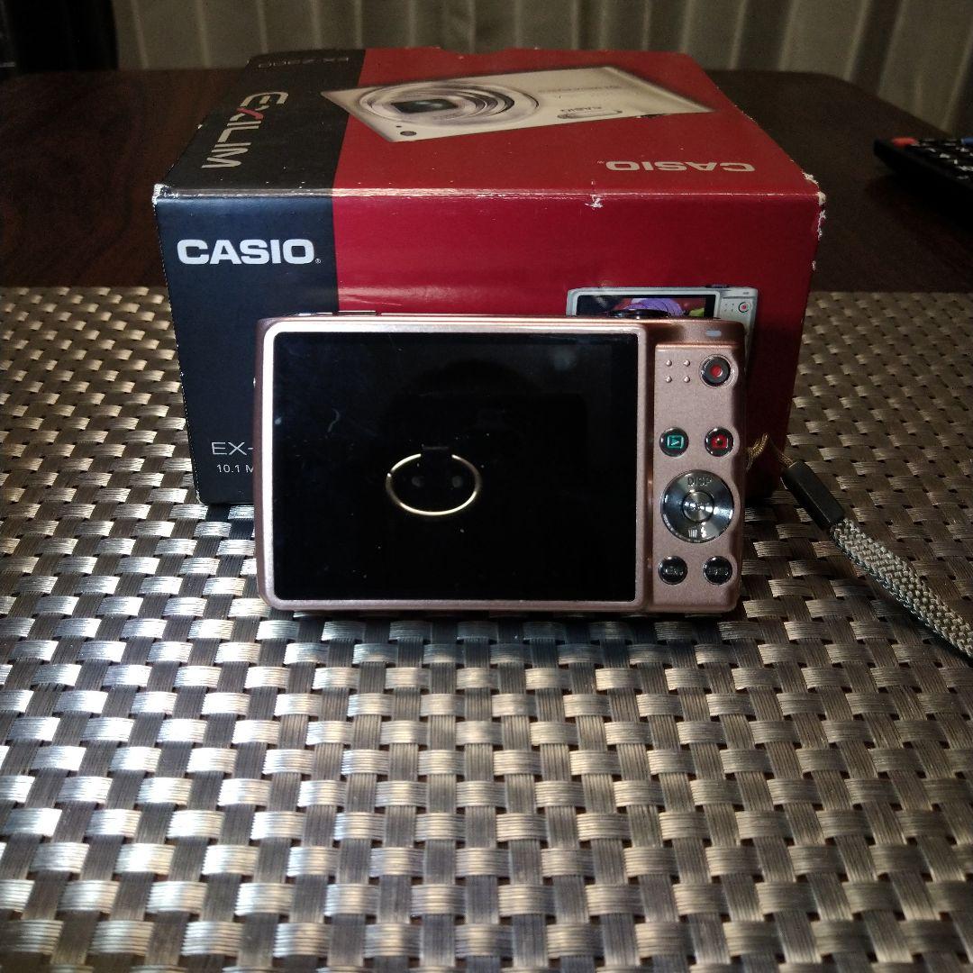 【美品】CASIO EXILIM EX-Z300 ピンク 10.1メガピクセル