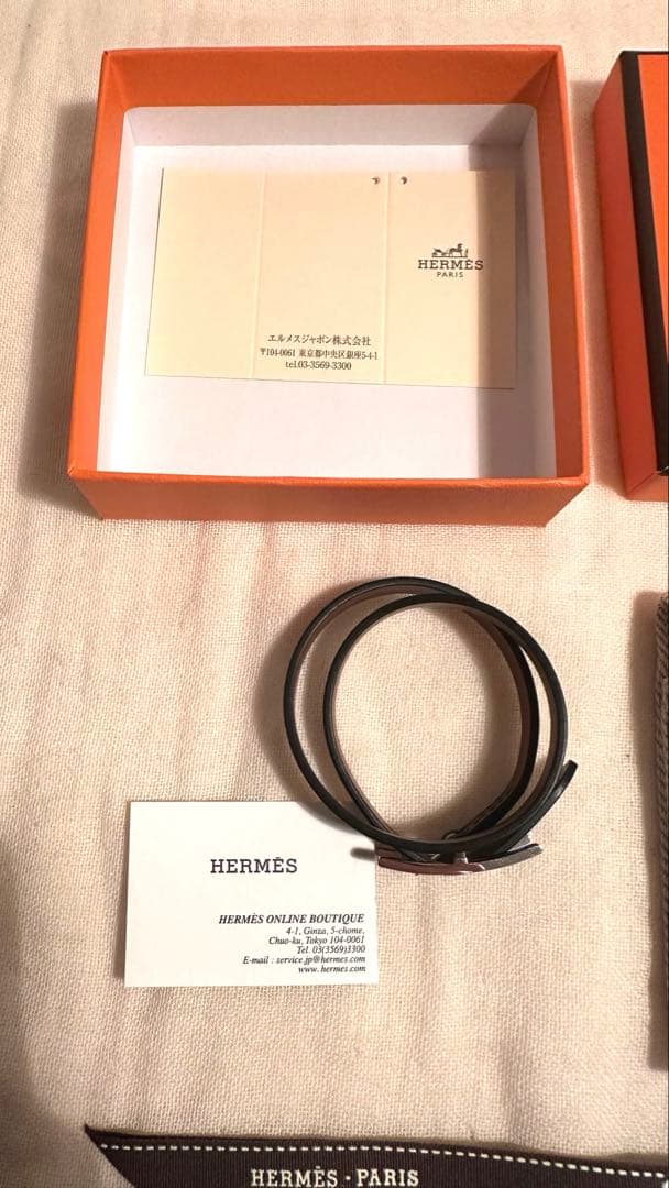 HERMES レザーブレスレット 《ビーアピ》 ドゥブルトゥール