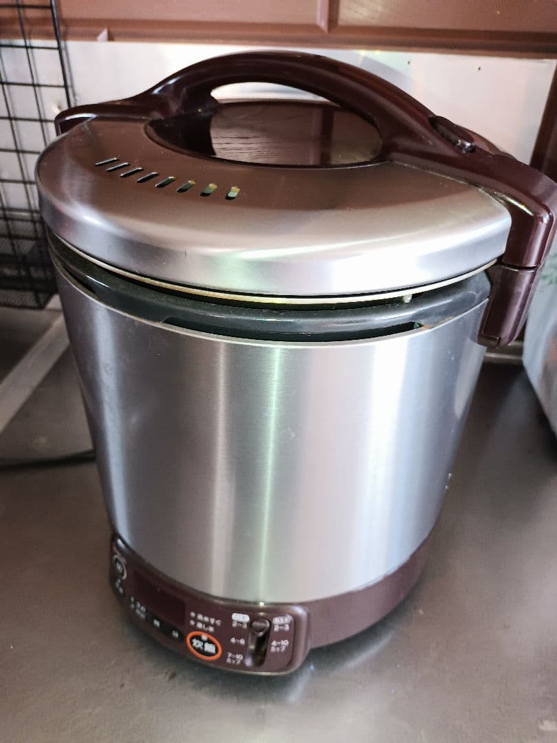 炊飯器 RR-100VMT リンナイ　LPガス　１７年製　イベント　催事　厨房