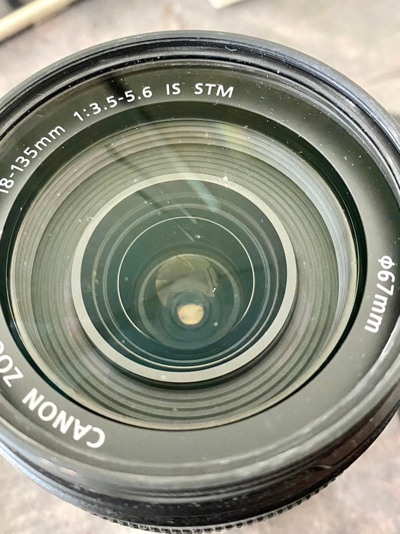 標準ズームレンズ EF-S18-135mm canon キャノン