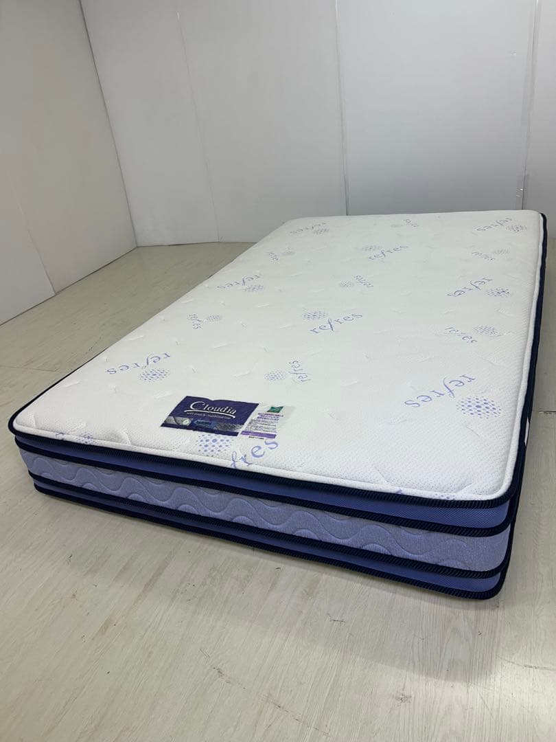 フランスベット　Cloudiaセミダブルマットレス