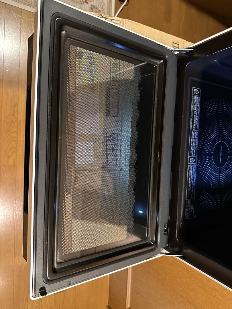 東芝過熱水蒸気石窯オーブンレンジ 　　　ER-SD3000(W) 2022年製