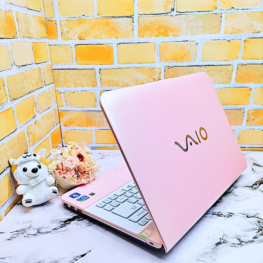 美品❤️レアなミルキーピンクノートパソコン❣️Core-i3☘️爆速SSD✨