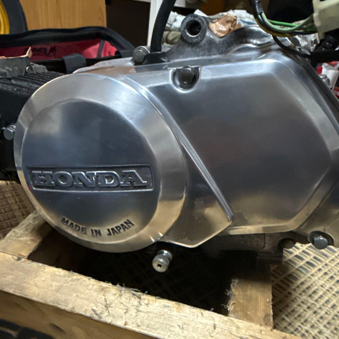 ホンダモンキーz50j12vエンジン４速 純正。