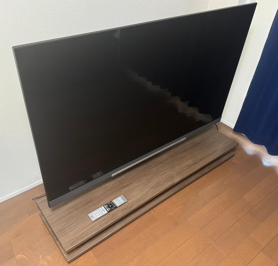 東芝レグザ65インチ　4K液晶テレビ＋リモコン＋壁寄せローボード付き