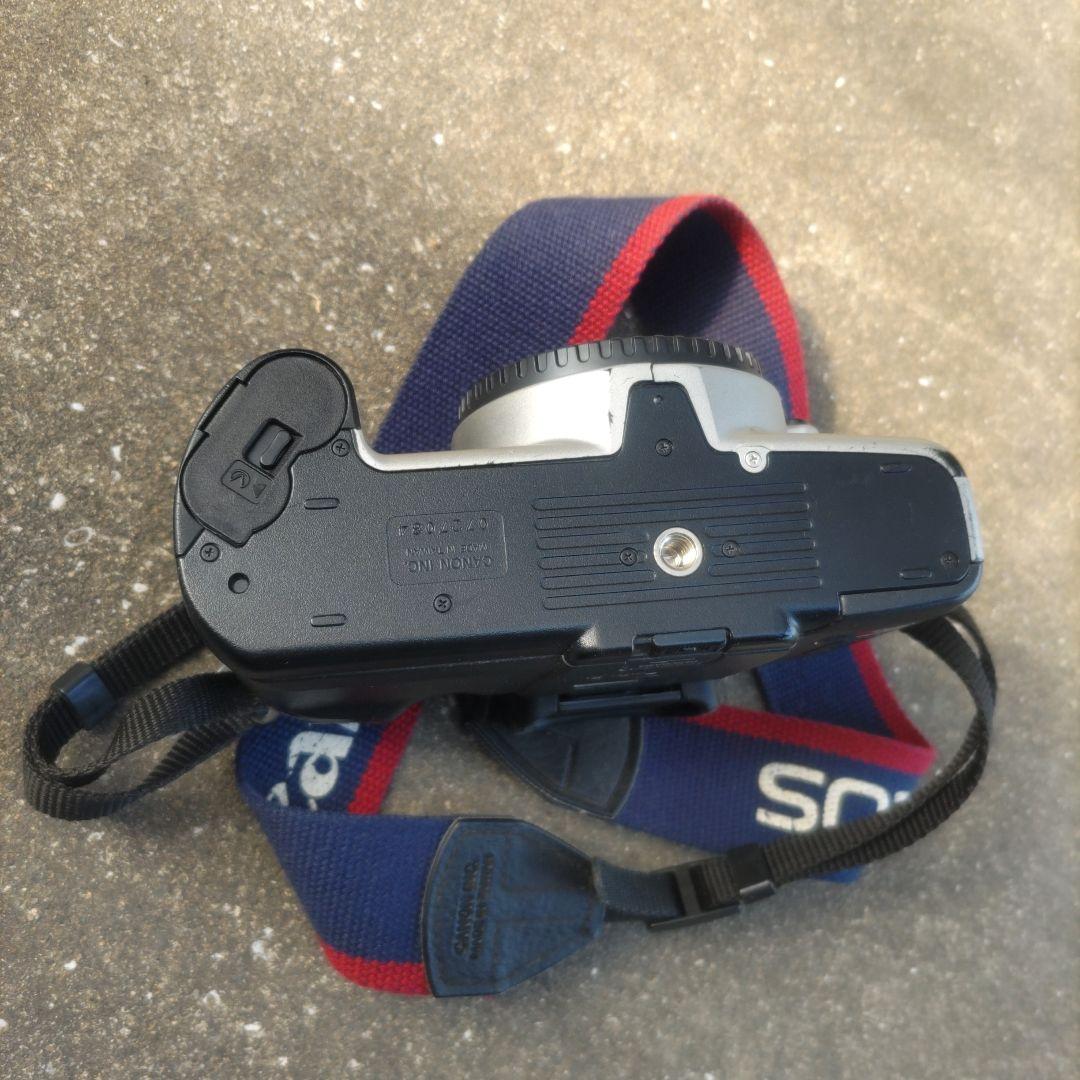 1眼レフカメラEOS