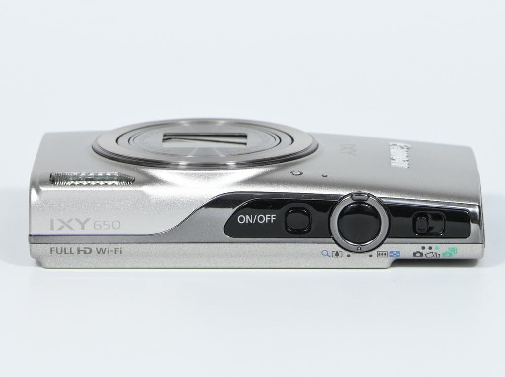 【ほぼ新品】 キヤノン　Canon IXY 650 シルバー