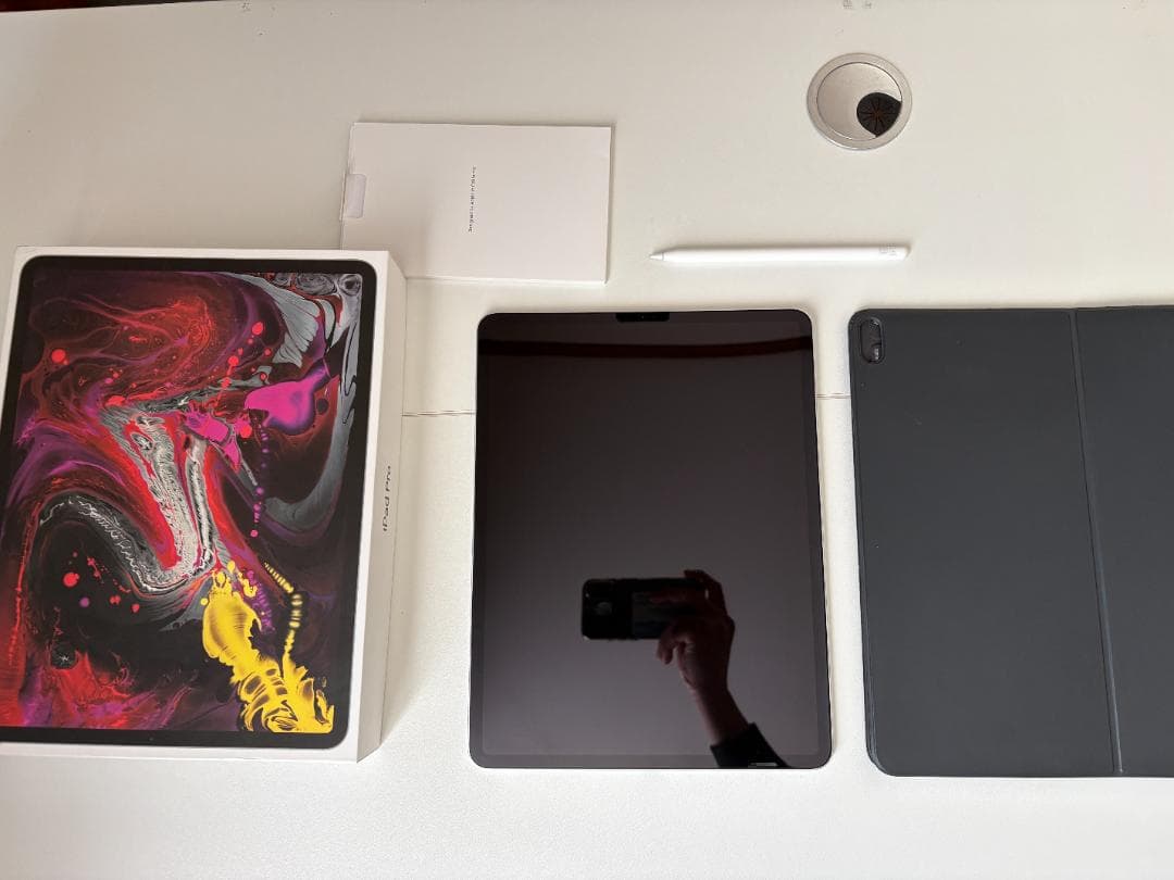 【電池92%】iPad Pro 12.9 第3世代 64GB ペン/キーボード