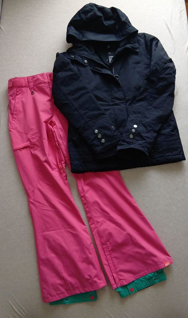 最終価格です！【ROXY】 スノーボードウェア上下 セット