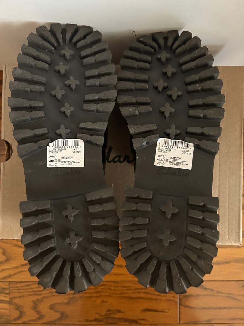 クラークス Clarks ローファー Stayso Edge 厚底 黒