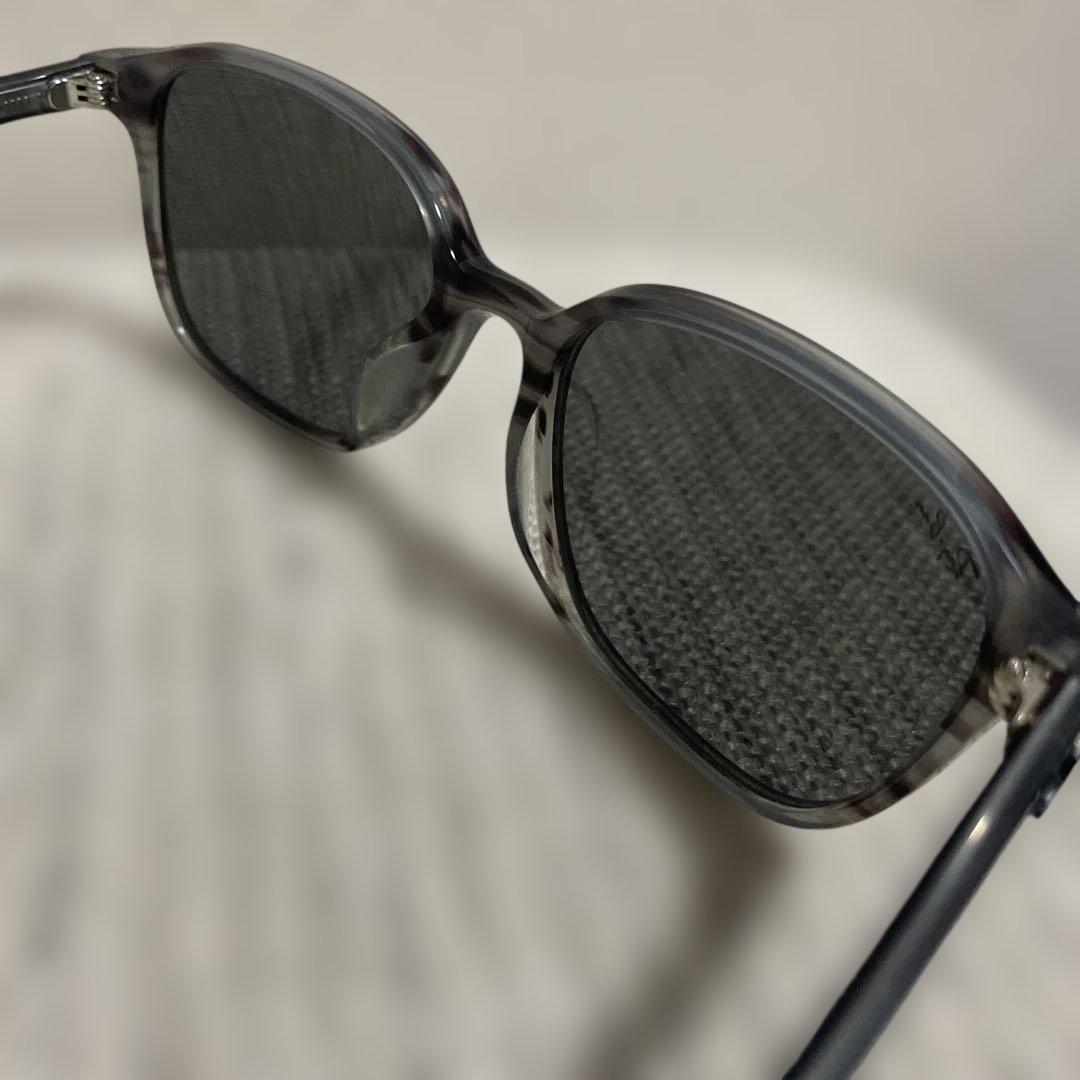 キートン様　RayBan LEONARD RB2193-F グレー