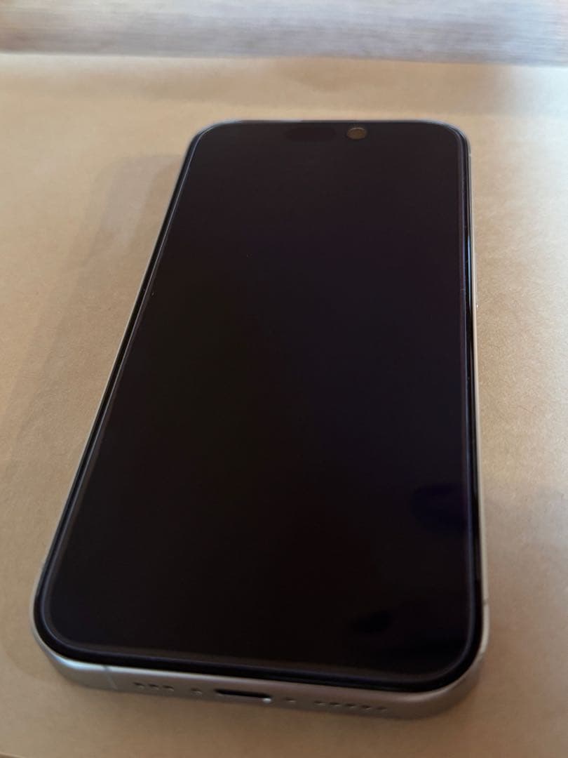 iPhone 15 Pro 256GB ホワイト