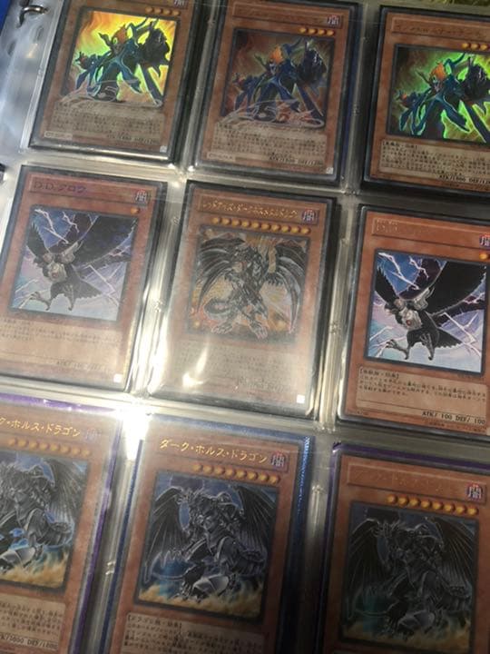 遊戯王引退品　混沌の黒魔術師レリーフなど