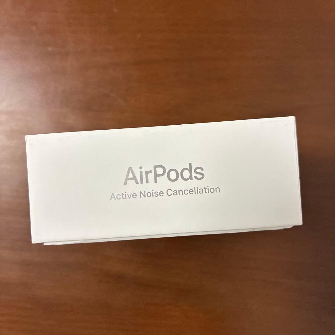 【新品・未開封】Apple AirPods4 (ANC) ホワイト