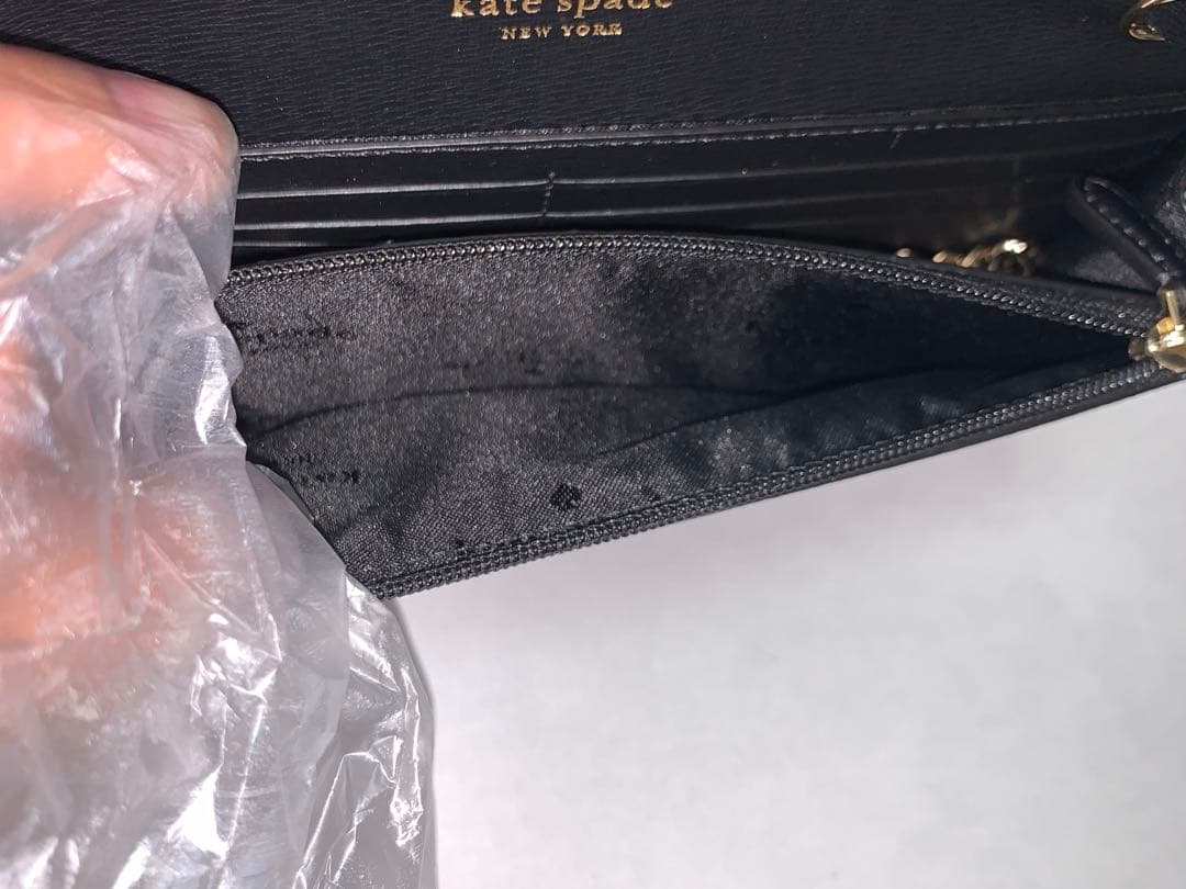 【新品】kate spade　ショルダーウォレット　財布　ショルダー付　2way