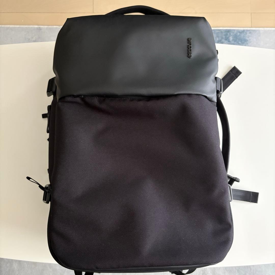 Toshiインケース A.R.C. Travel Pack /Black-