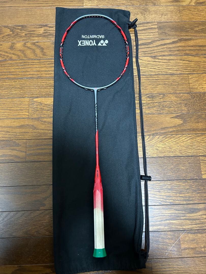 YONEX アークセイバー11Pro 4UG5