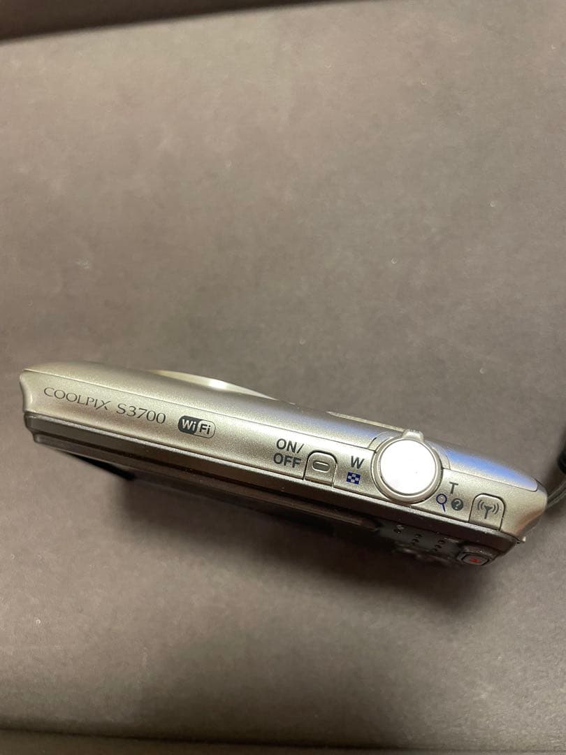 Nikon COOLPIX コンパクトデジタルカメラ　S3700【本体のみ】