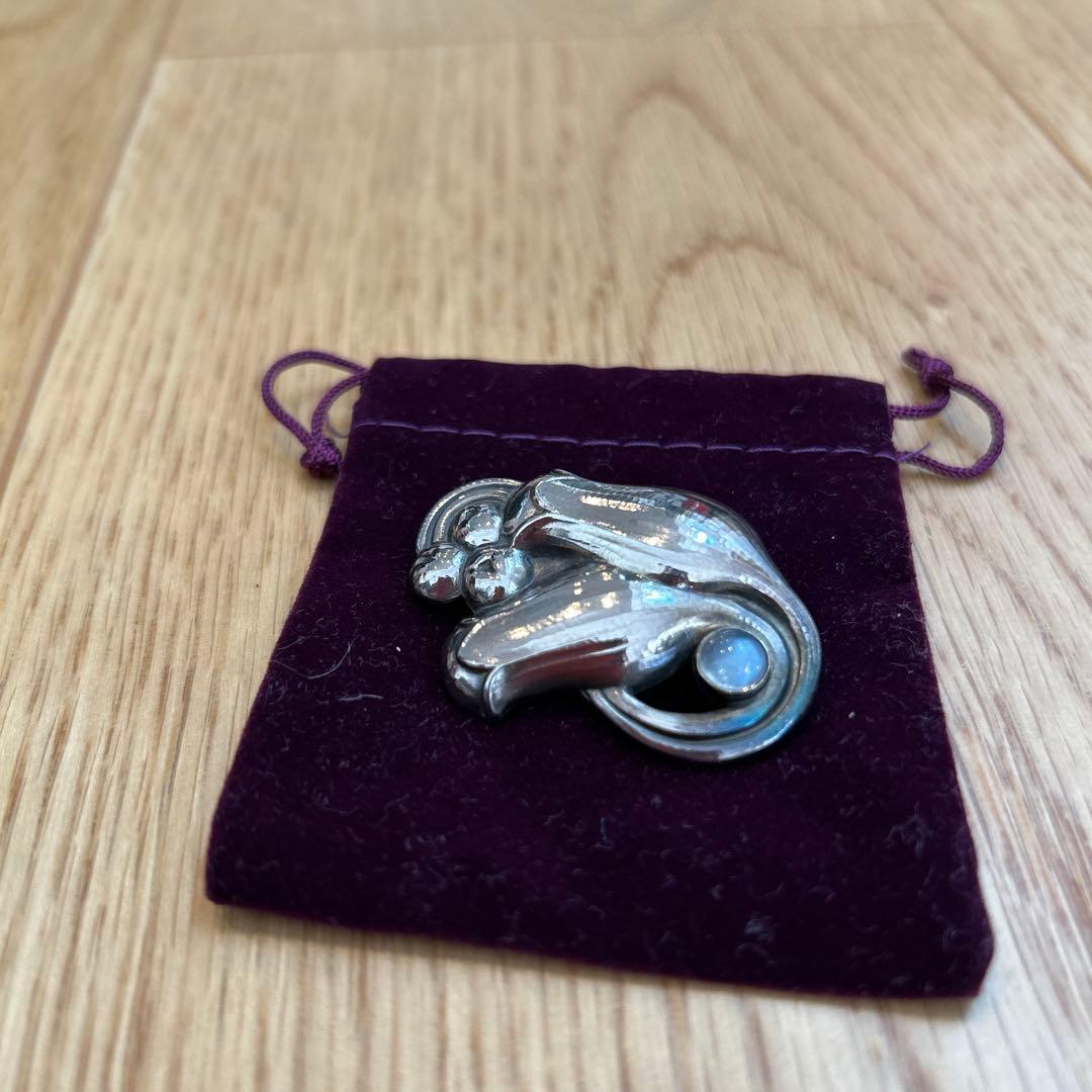 ジョージ ジェンセン silver ムーンストーン ブローチ #100B