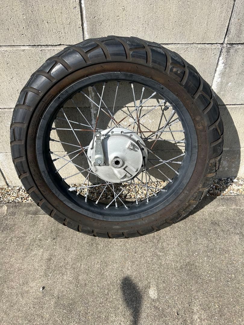 TW200 ホイール　タイヤ