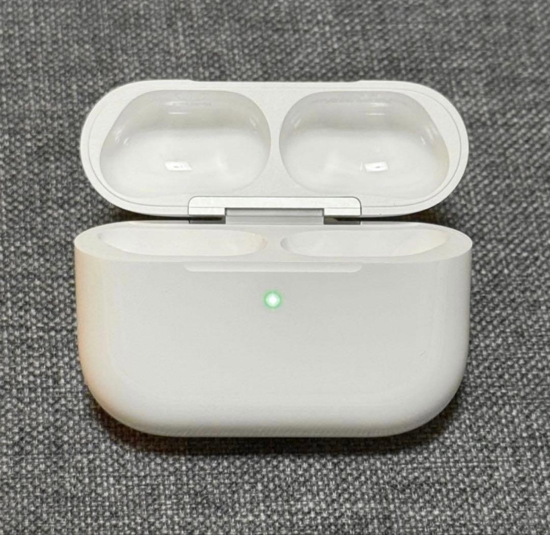 Apple AirPods Pro 第3世代 純正 充電ケースのみ