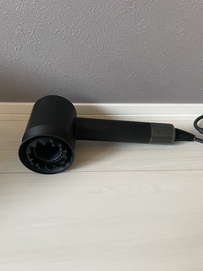 dyson ヘアドライヤー HD03