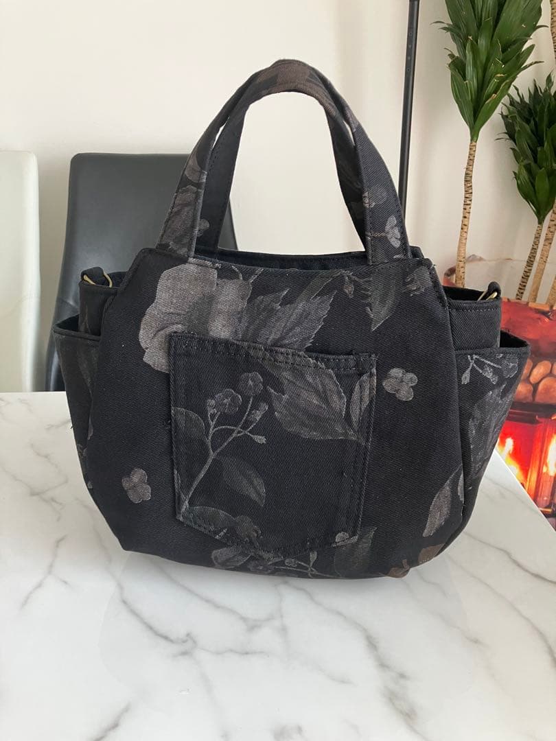 851 ピエロ　花柄デニムリメイクバック　ハンドメイド 3点