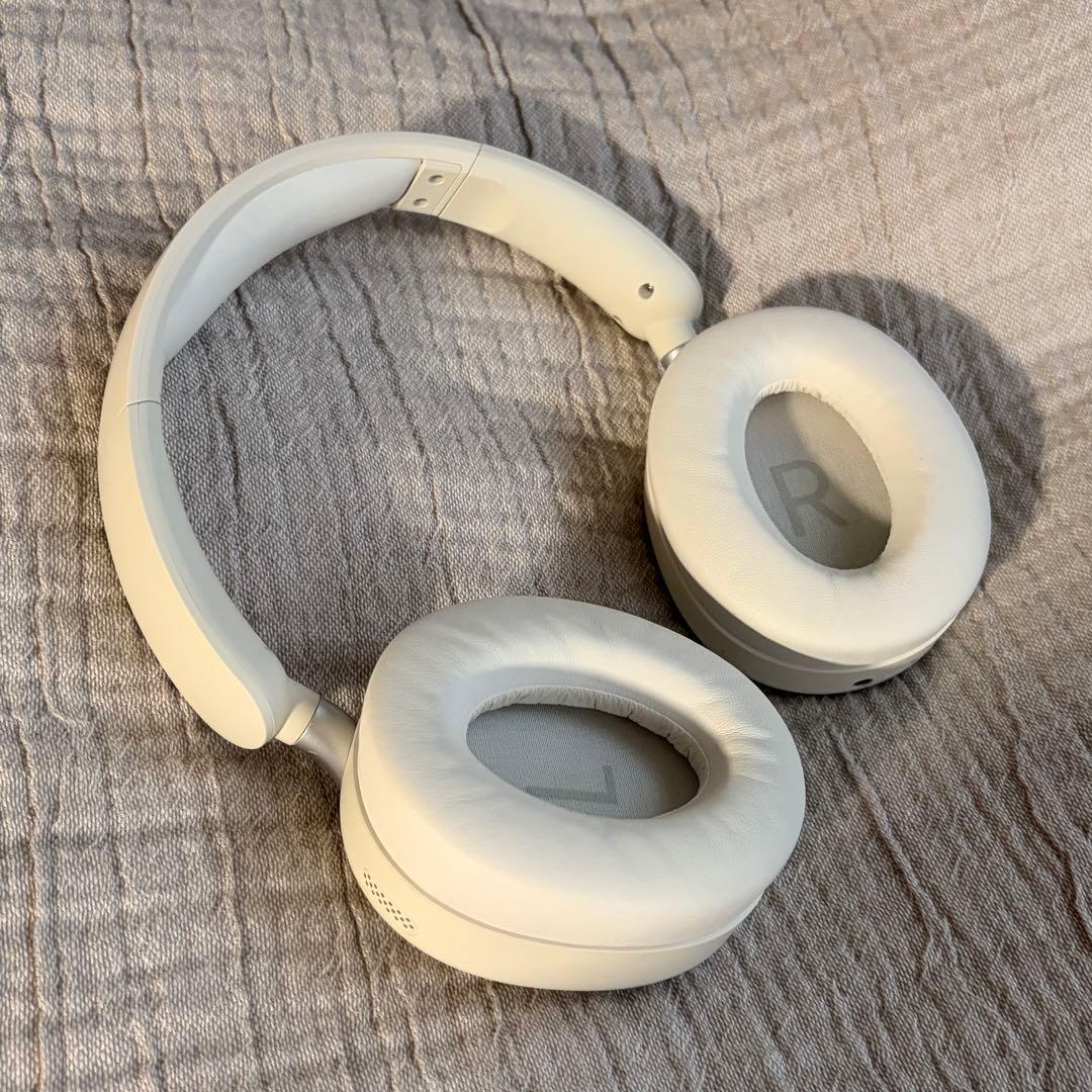 美品 Sudio K2 Pro ワイヤレスヘッドホン ホワイト