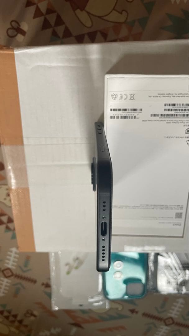 超美品 iPhone 15 128GB 黒 SIMフリー動作確認済 100%