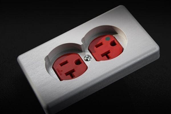 高級 ハイエンド コンセント プレート 航空機アルミ合金 特注品 C a1791