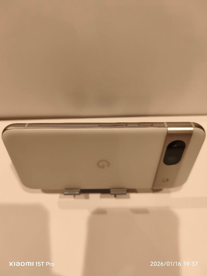 美品 Google Pixel 8a バッテリー93% SIMフリー ポーセリン