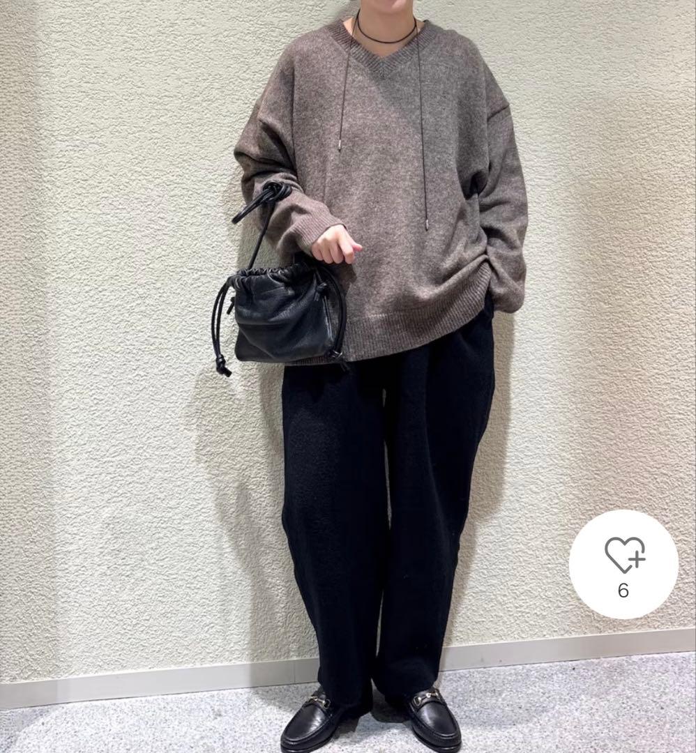 かぐれ　新品　今季　ウールテーパードパンツ　ブラック　 2025秋冬