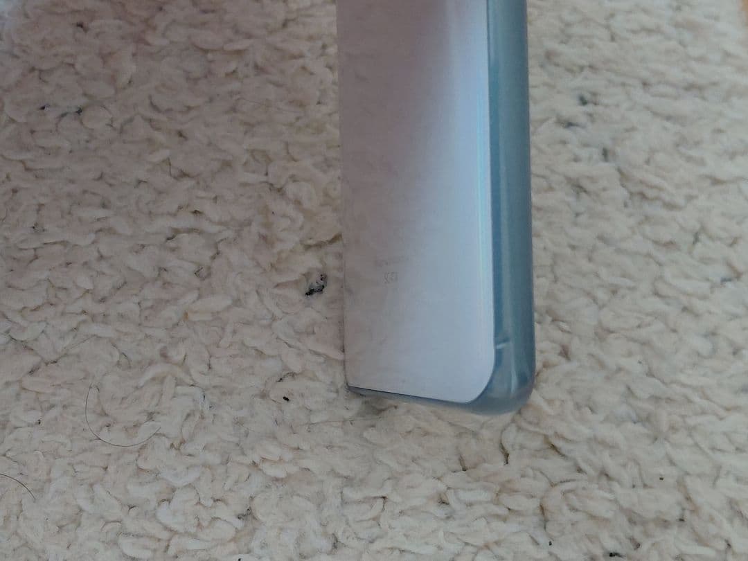 ブラック ホワイト スマートフォン 本体