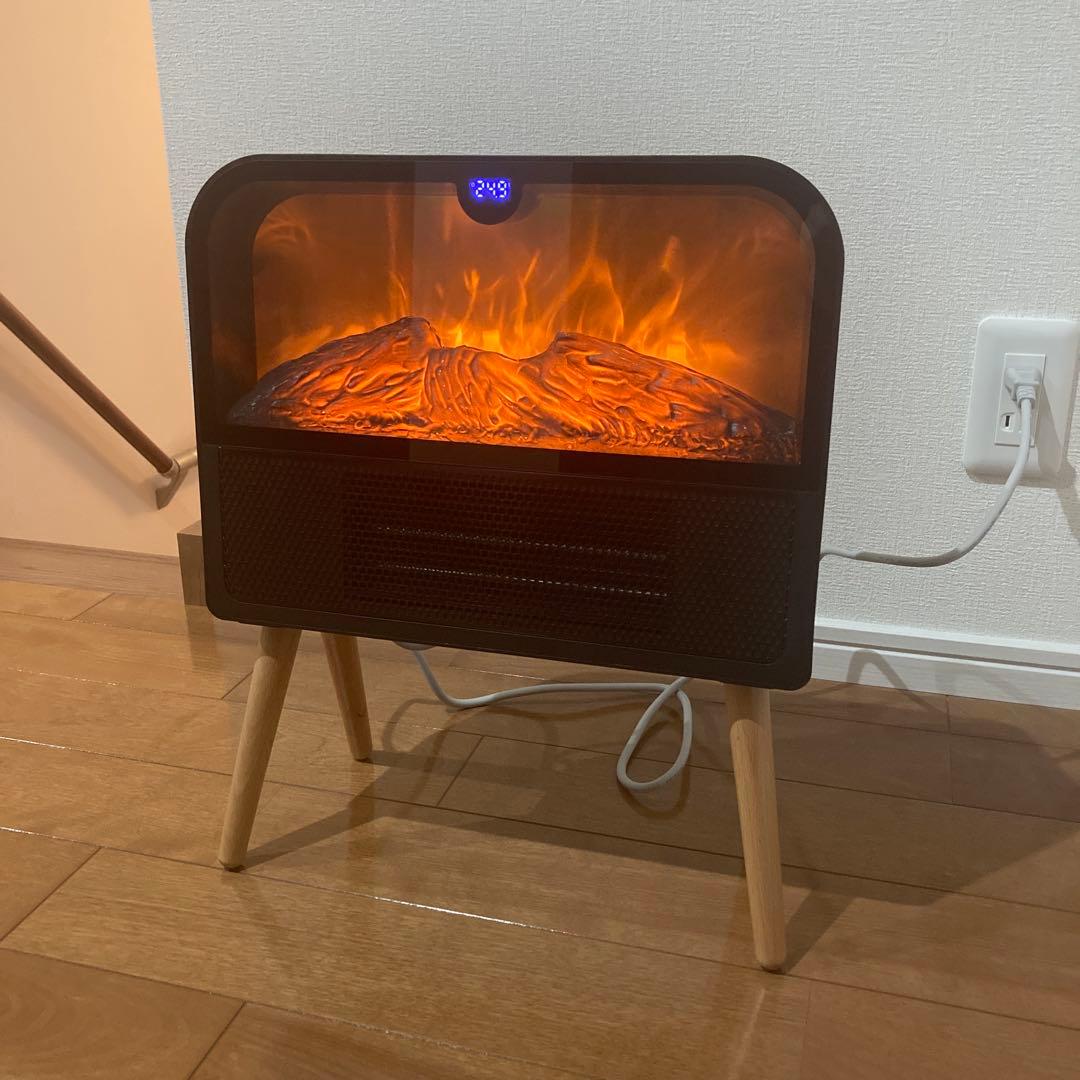 送料込み 匿名配送 ファンヒーター セラミック 暖炉 北欧 暖房 足元