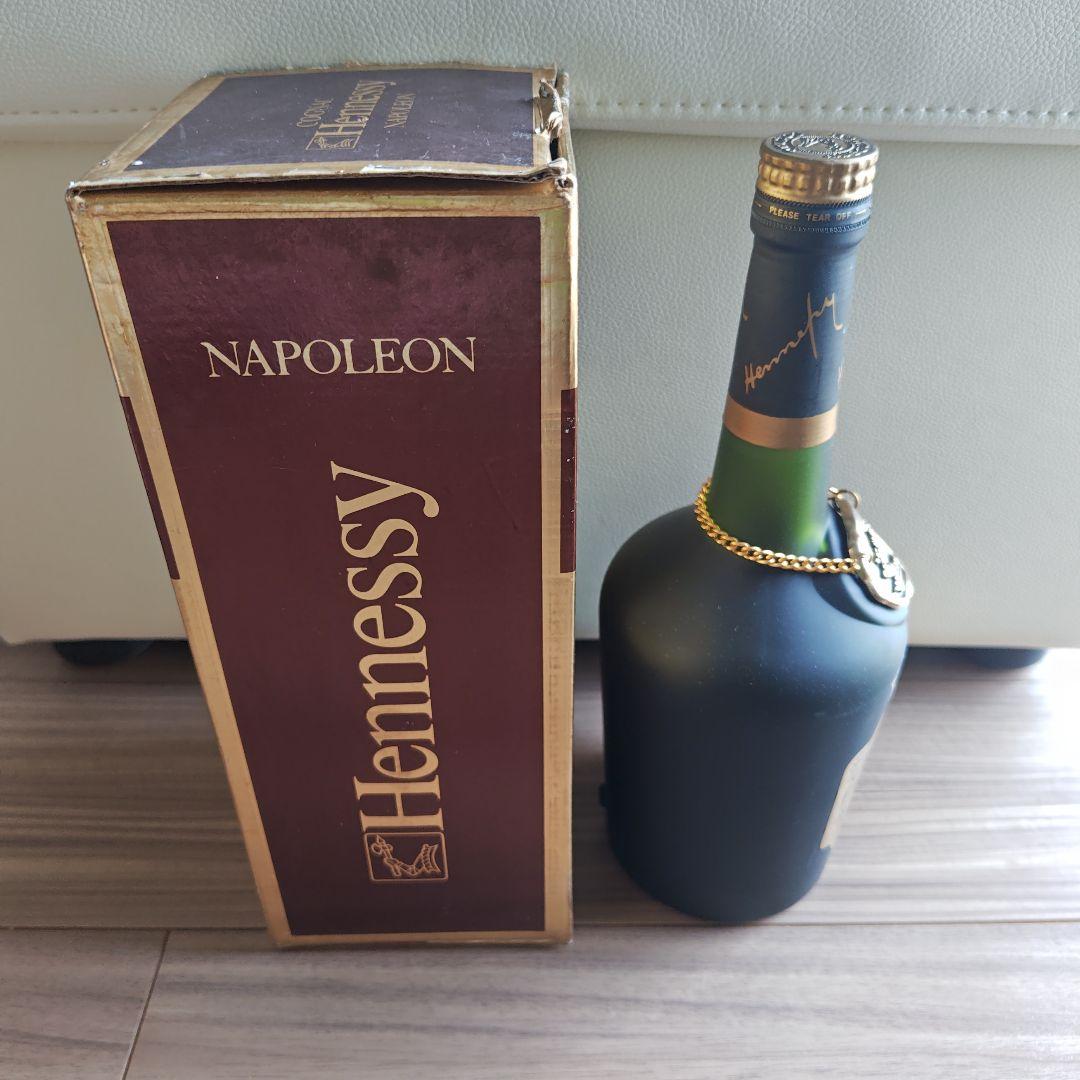 【未開栓】700ml Hennessy ヘネシー ナポレオン コニャック 箱入り