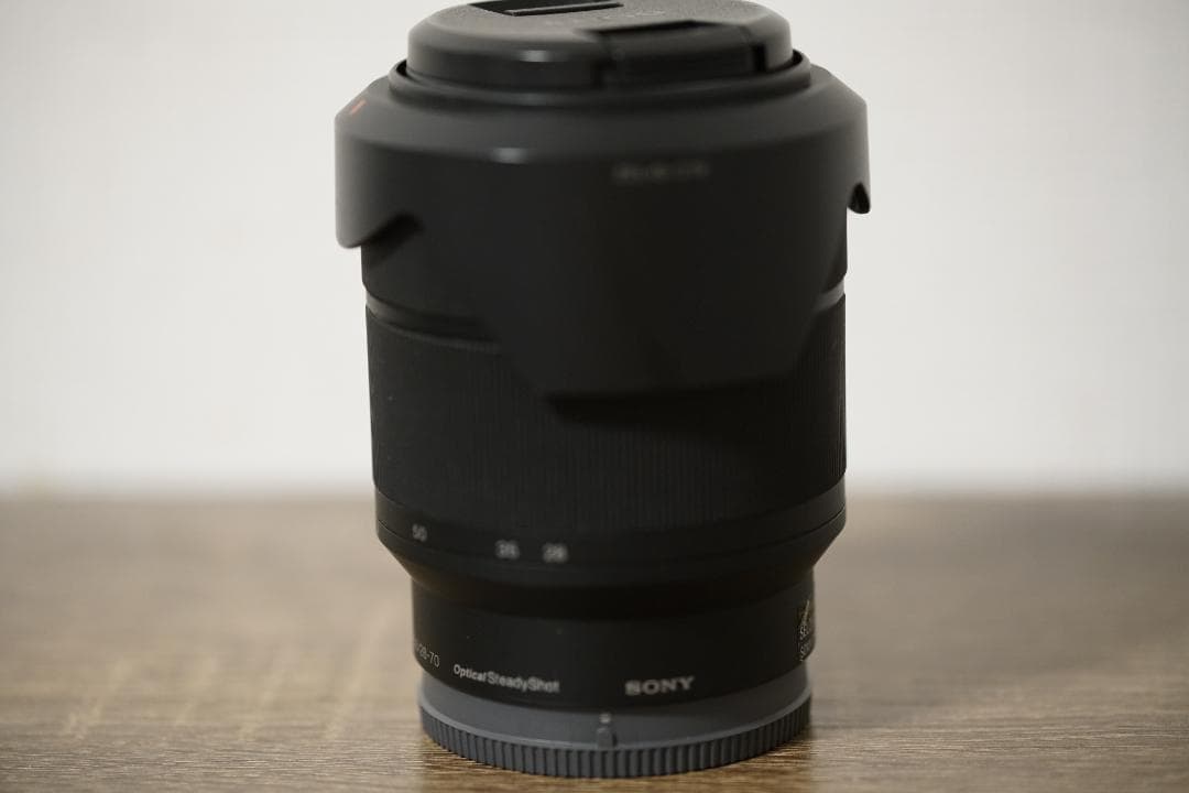 SONY E 28-70mm F3.5-6.3 OSS ズームレンズ