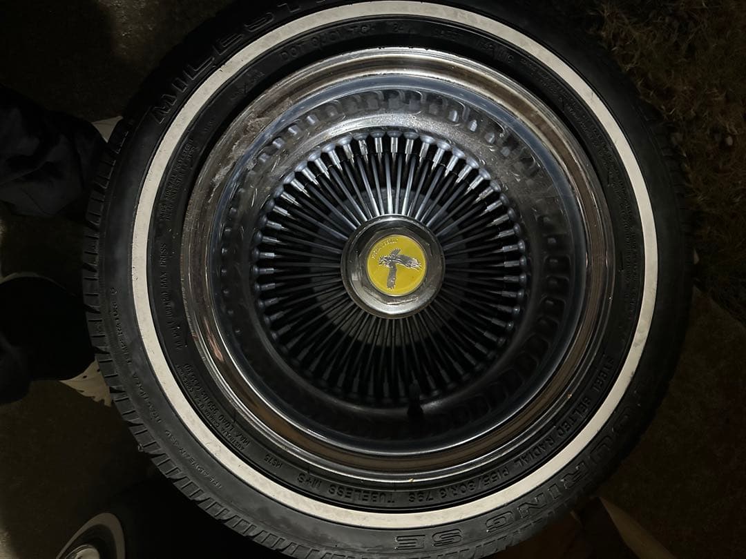 e*f様 ローライダーインパラ13インチタイヤ4本