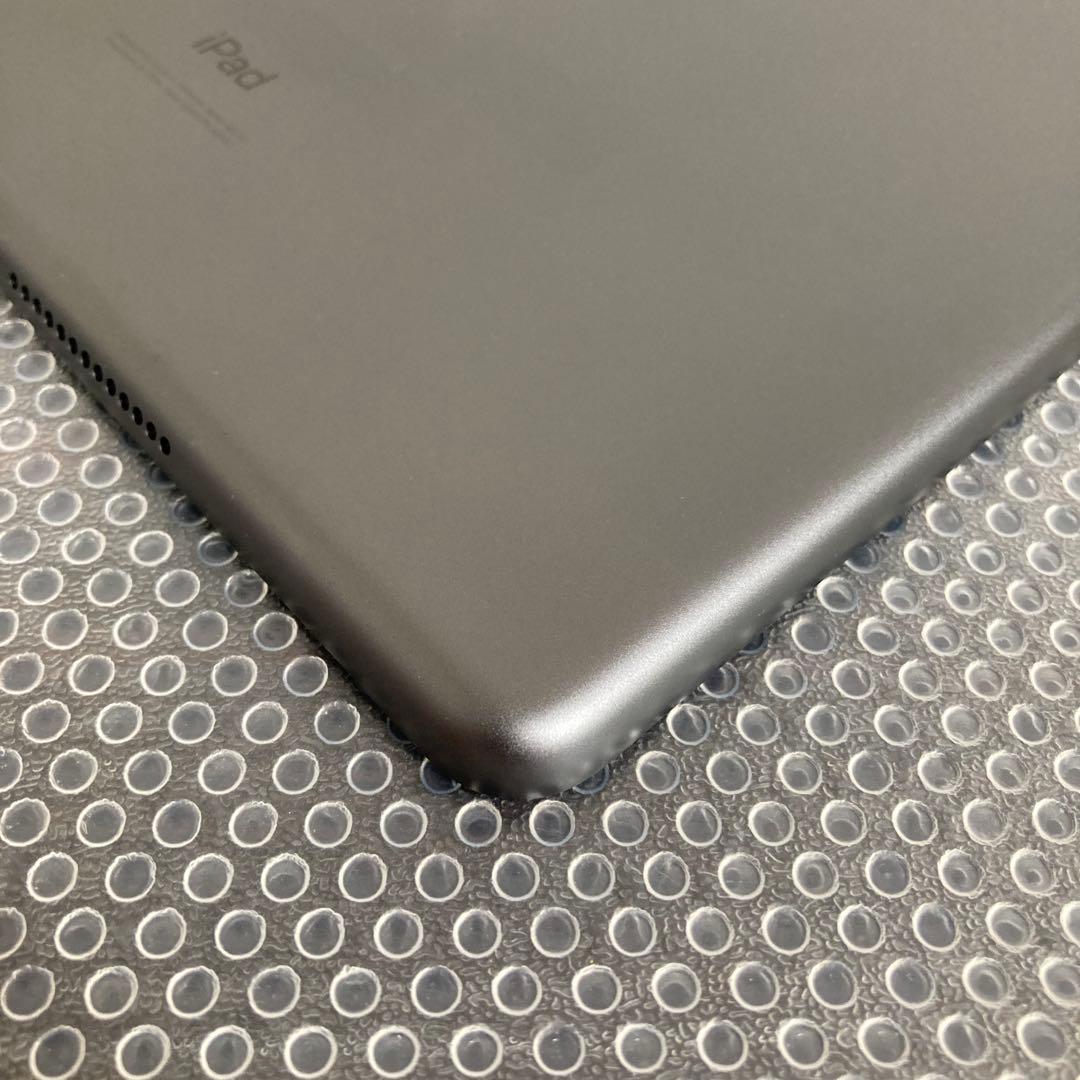 2896【早い者勝ち】iPad8 第8世代 32GB WIFIモデル☆