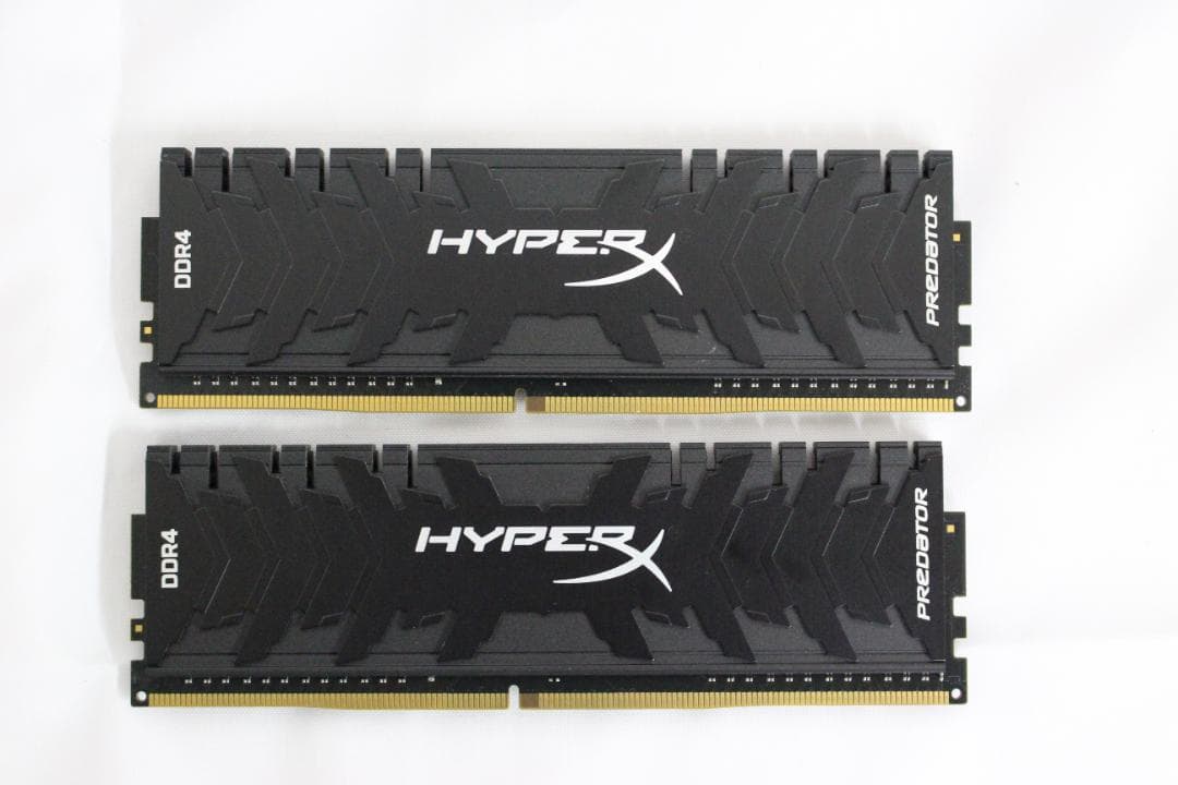 【動作確認済・美品】HyperX Predator DDR4 16GB ①