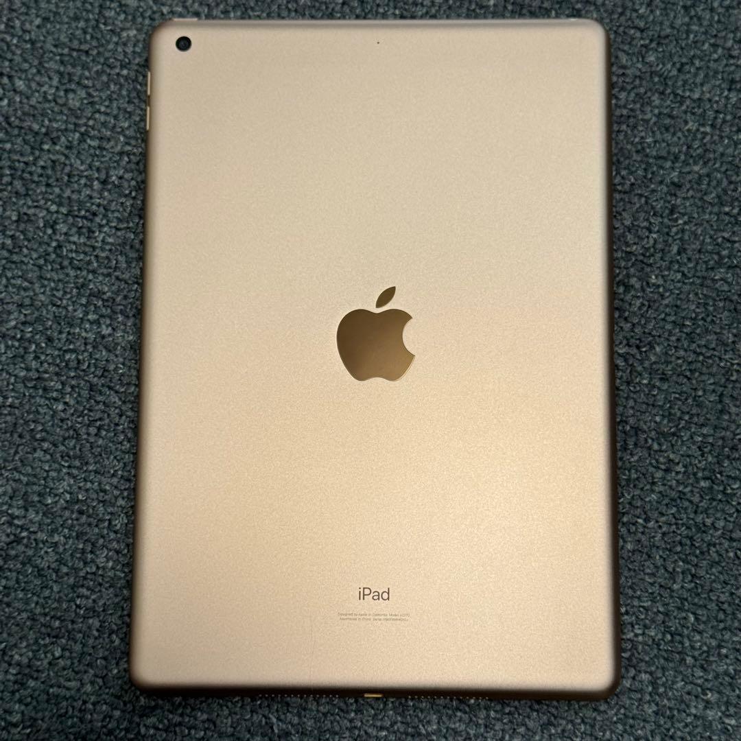 iPad第8世代,Wi-Fi,128GB,Gold. バッテリー最大容量90%
