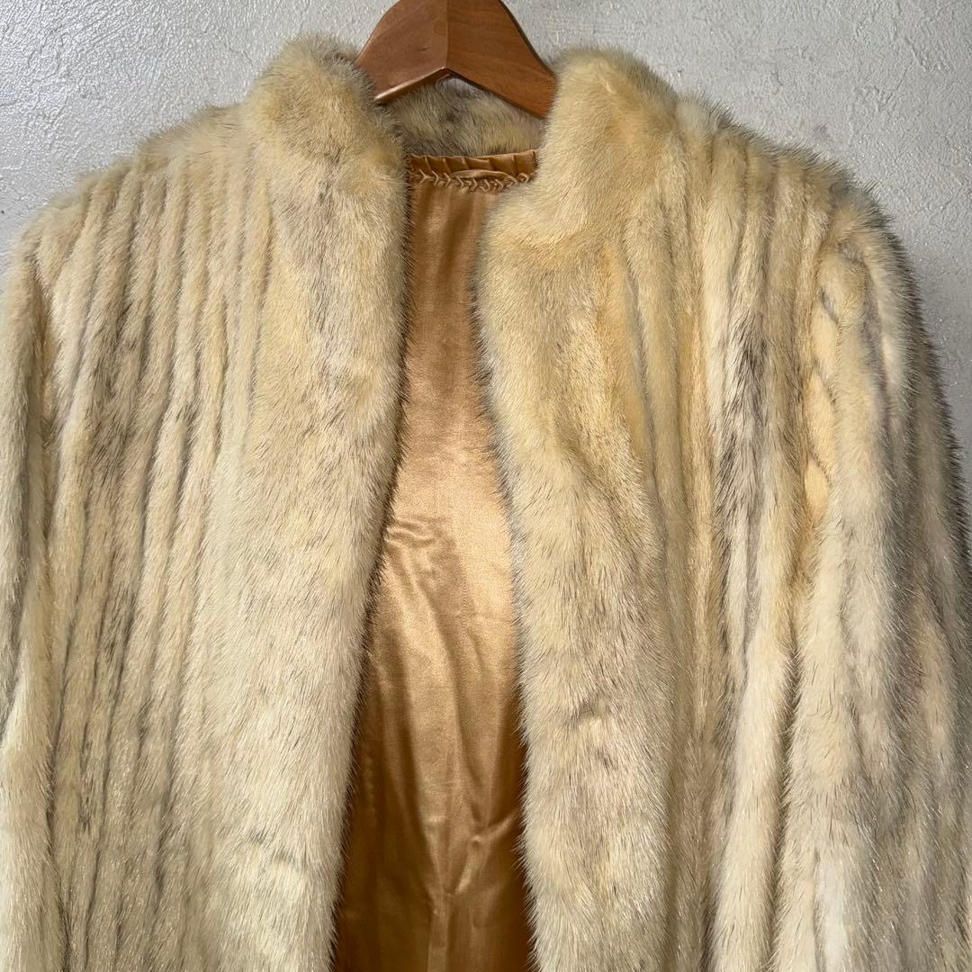 【美品】サファイアミンク　white mink ミドルコート　毛皮　M
