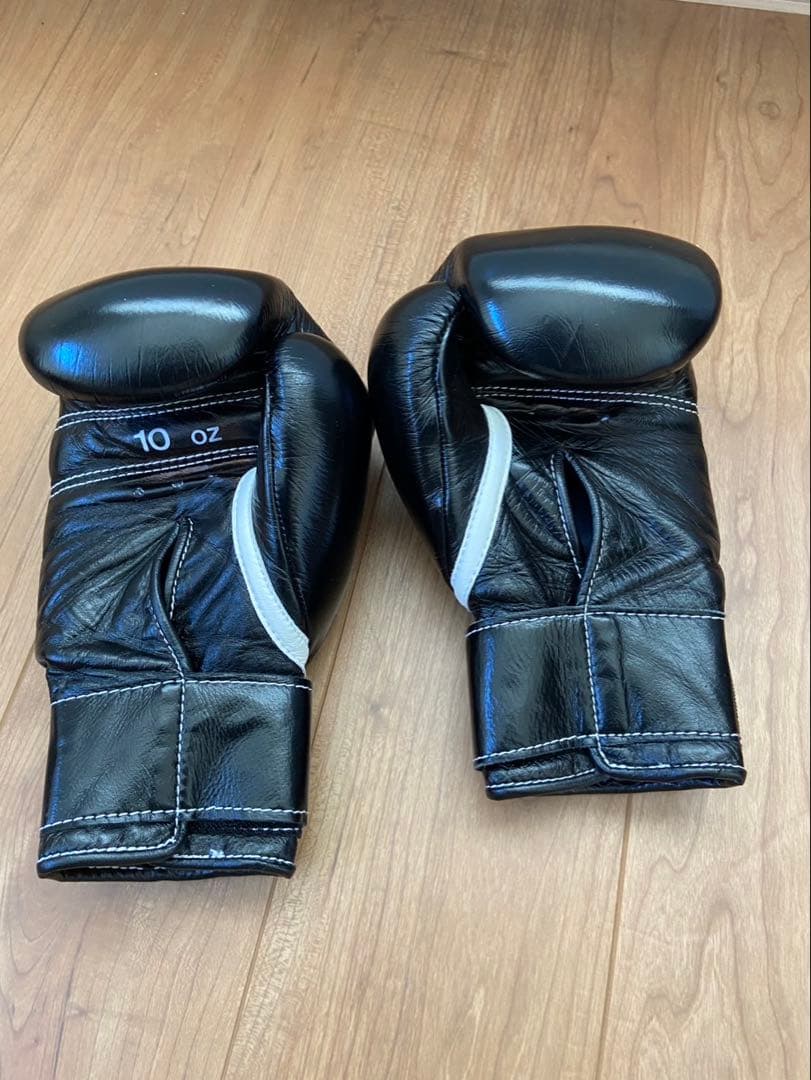 Winning ボクシンググローブ 10 oz