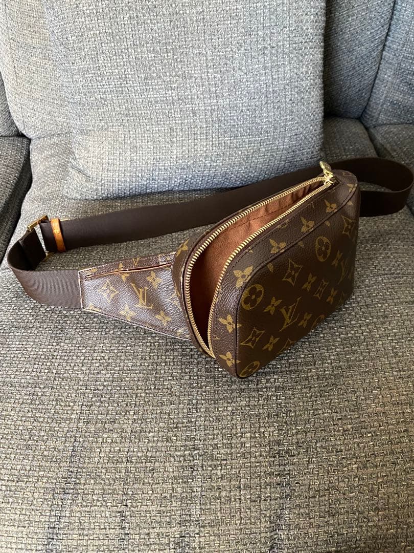 ルイヴィトンジェロニモス極美品☆国内正規品レア商品モノグラムジェロニモス希少価値