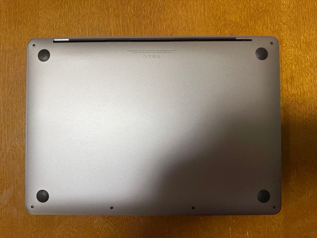 MacBook Pro 2019 13インチ i7 16G RAM 1T SSD